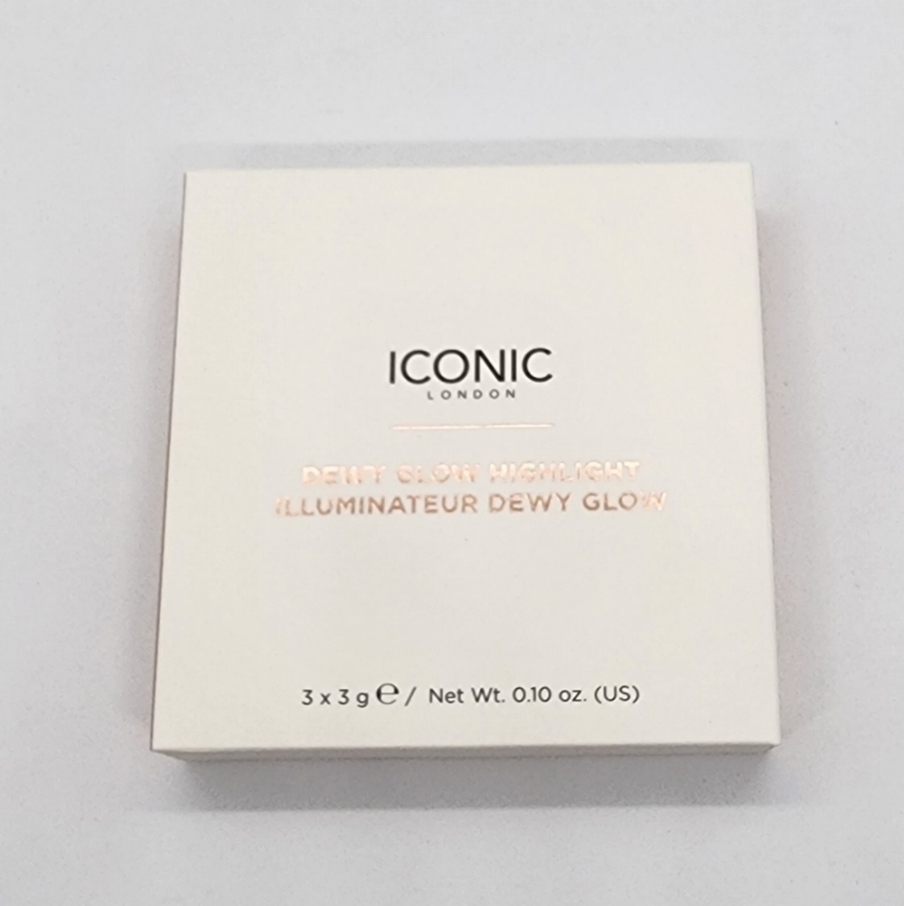 Iconic London Dewy Glow Highlighter Palette - Picture 2 of 3